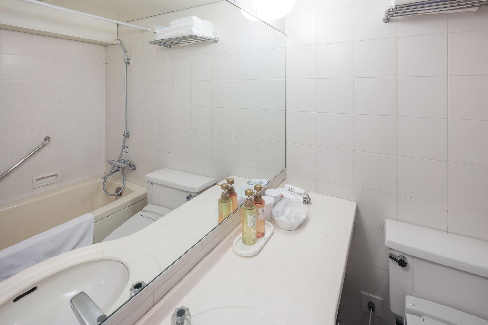 Hotel Mystays Iidabashi Tokyo Esterno foto