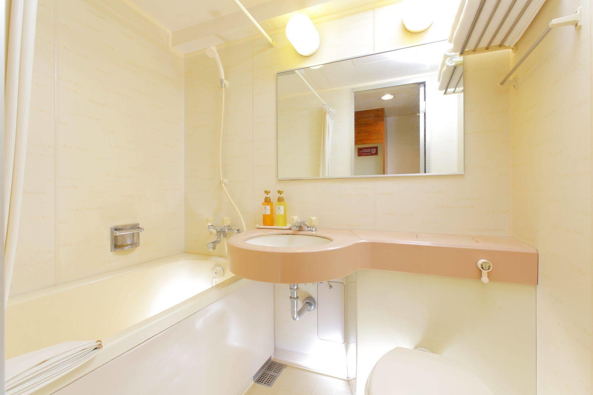 Hotel Mystays Iidabashi Tokyo Esterno foto